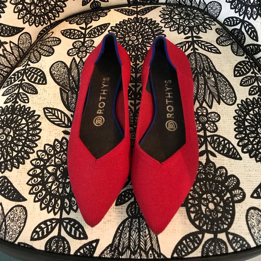 Rothy’s The Point chili pepper red